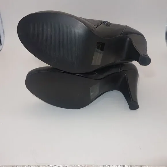 NEW Black/Red Ribbon Boots Halloween Adult Costume Accessory Adult 5/6 - Picture 7 of 7